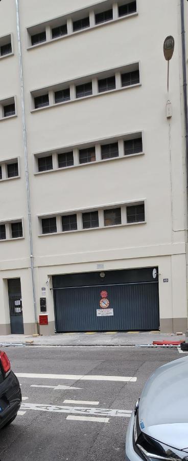 Plein Sud Terrasse Climatisation Garage Netflix Apartment Lyon Bagian luar foto