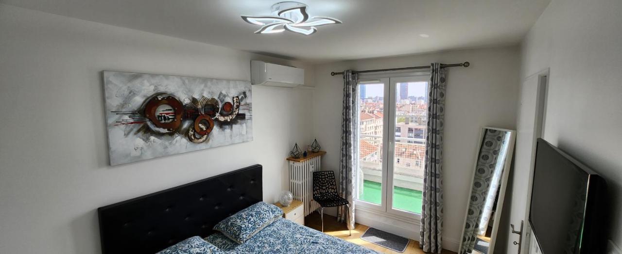 Plein Sud Terrasse Climatisation Garage Netflix Apartment Lyon Bagian luar foto