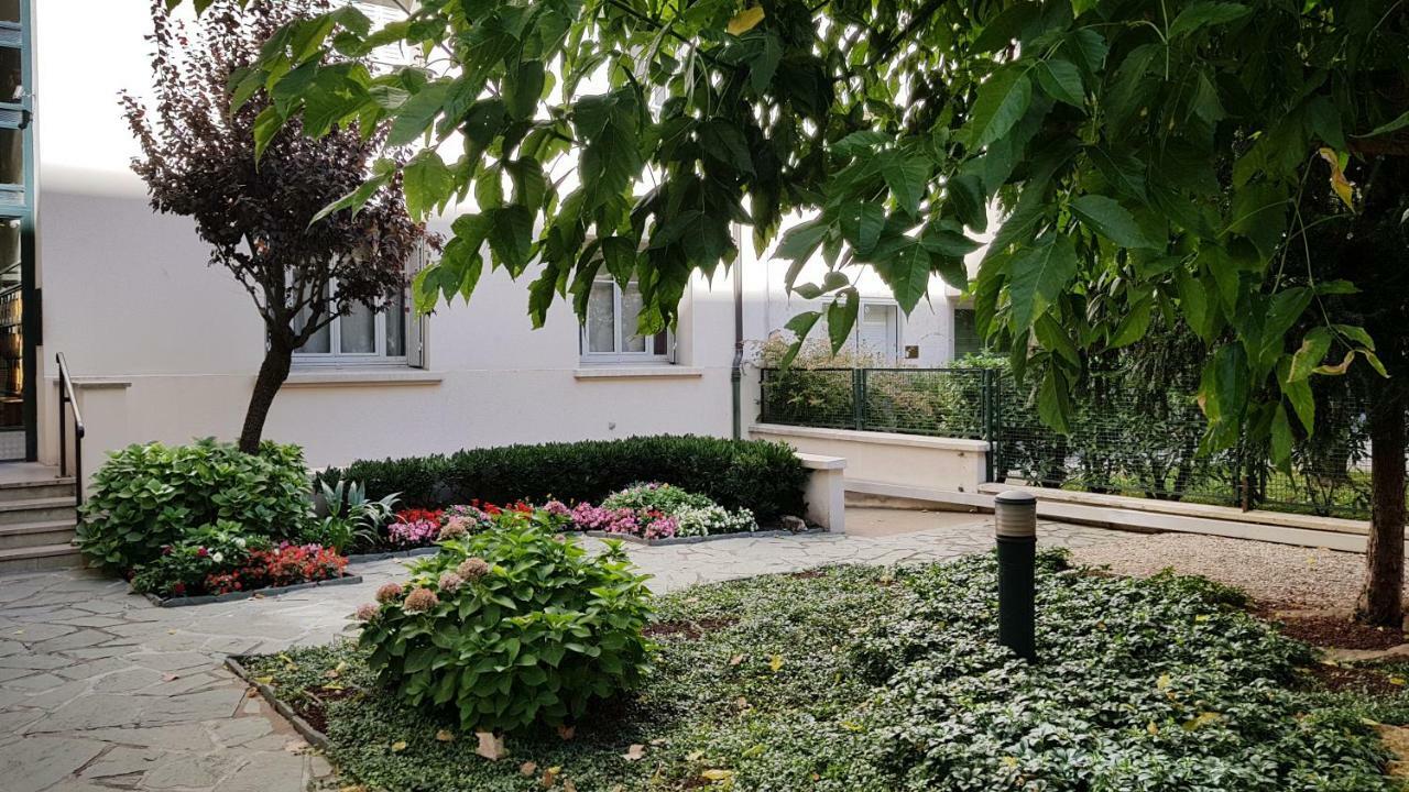 Plein Sud Terrasse Climatisation Garage Netflix Apartment Lyon Bagian luar foto